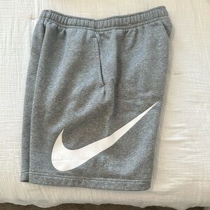 Nike men’s sweat short